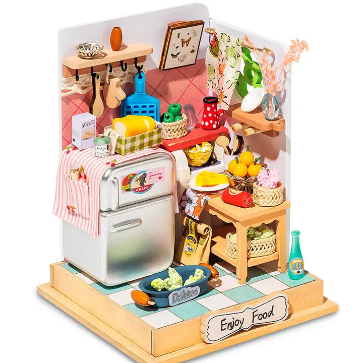 TASTE LIFE KITCHEN 3-D WOODEN MINIATURE KIT