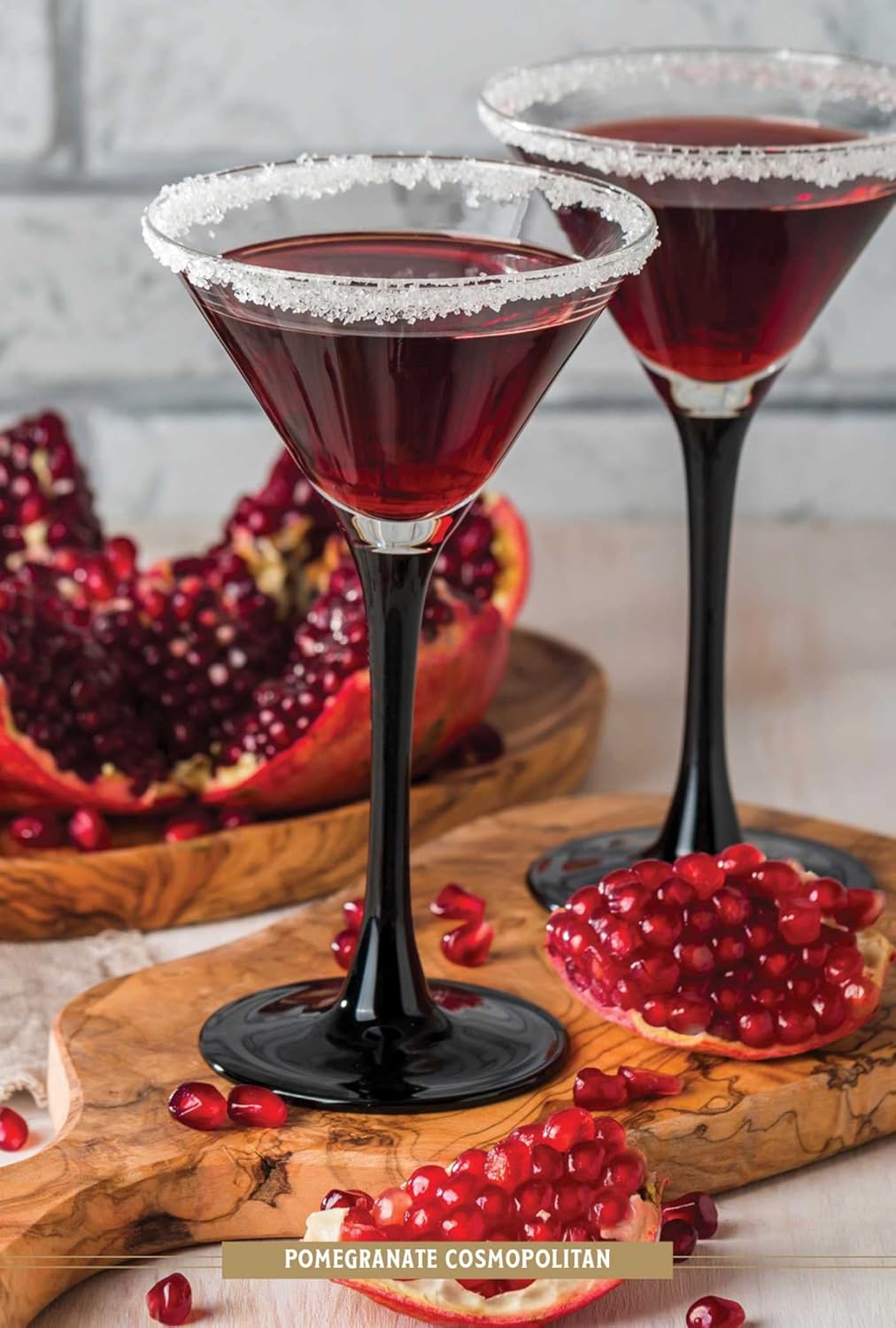 WINTER CHEERS: COZY COLD WEATHER COCKTAIL AND DRINK RECIPIES