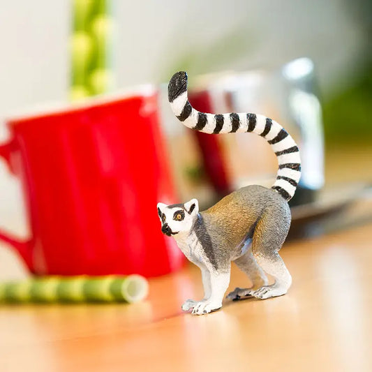 RING TAILED LEMUR