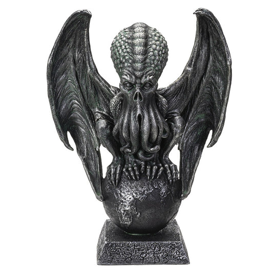 CTHULHU ON ORB STATUE